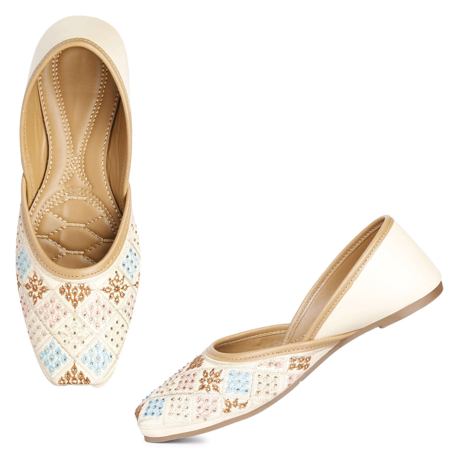 C2 Kart Embroidered Ethnic Mojaris